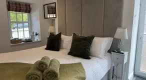 Altonhill Cottage - room only - Image 5