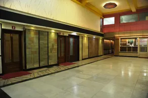 Sonar Bangla's Motel Midway - Image 4