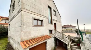 Cies Sunsent Villa Oia Vigo - Image 3