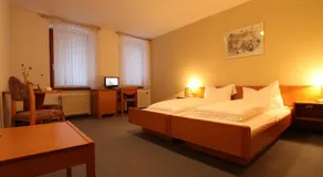 Hotel Weisse Taube - Image 4