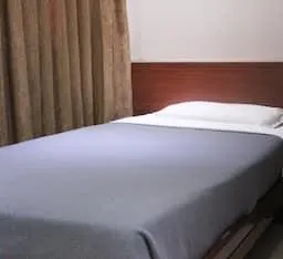 Hotel Raj Continental - Image 1