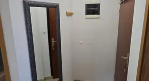 Small Northside Apartment - Image 5