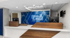 Holiday Inn Express & Suites Austin SW - Sunset Valley by IHG - Image 4