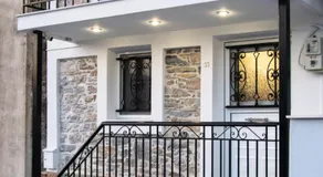 Stonehouse with wonderful seaview - Image 2