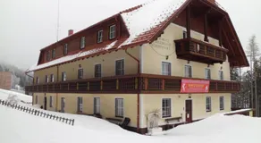 Chambre chez l'habitant avec sauna et terrasse | Vue montagne - Image 5