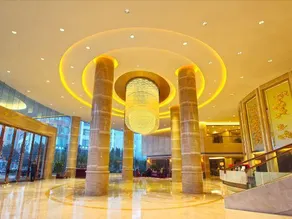 Win Win Hotel - Image 4