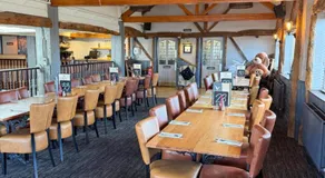 Quality City Hotel Restaurant Free Parking - Image 5