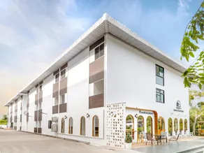 Grand Sattahip Hotel - Image 4