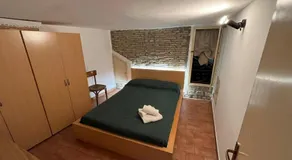 A P E house - Image 2