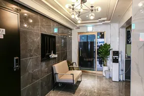 Danyang Hotel Dozen - Image 4