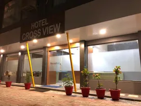 HOTEL CROSSVIEW - Image 5