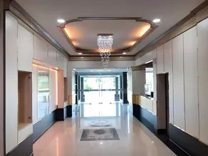 JRD Grand Place Lopburi - Image 2