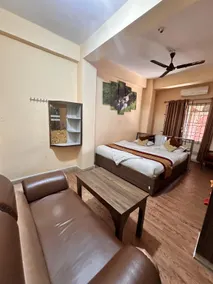 HOTEL OPERA - Image 2