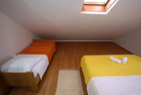 Apartment Neda A3 Splitska, Island Brac - Image 4
