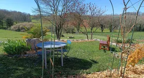 Une escale gourmande- Suite avec terrasse & dîner maison possible - Image 2