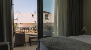 Apartments Moon White Lux - Image 4