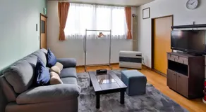 Move8 - Image 2