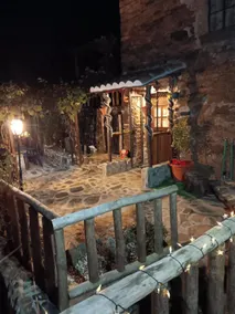 Romantic  Cottage in the Mountains - Image 4