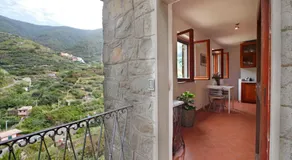 FIESSE COTTAGE - Image 2