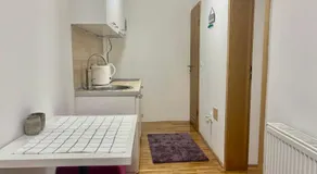 Studio Apartment in the Center - Image 2