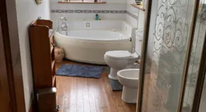 Room Stay 4 - Image 2