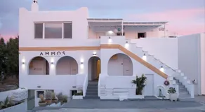 Ammos Luxury Rooms & Home - Image 5