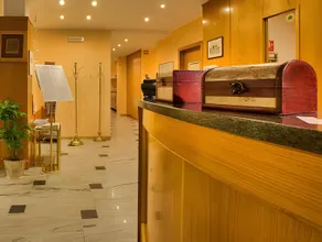 Hotel De Nac - Image 2
