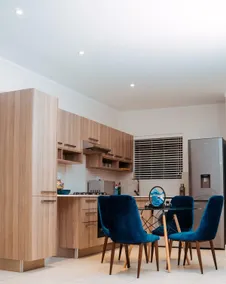 The Blue Apollo-Luxury Apartment- No Load Shedding - Image 5