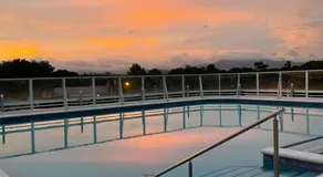 A un paso de la playa - Cómodo estudio con piscina - Image 2