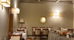 Hotel Aberdeen - Image 3