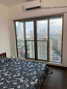 Private Room in Flat with Amazing Skyline View - Image 3