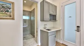 Sorrento Cabana -1 BR, 1 BA Cabana Near Vanderbilt Beach, Perfect for a Relaxing Beachside Escape! - Image 4