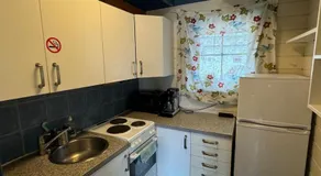 Nautnes Coastal Haven - Image 3
