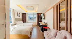 Central Park Hotel Busan - Image 2