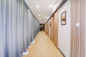 Hotel O by OYO Max - Image 3