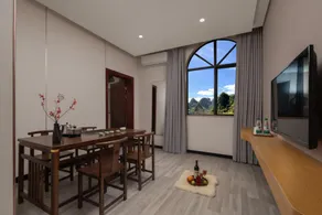 Blue Diamond Audio-Visual Hotel (Jinchengjiang Baima Pedestrian Street Branch) - Image 3