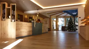 Hotel Select - Image 4
