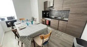 Grand 8 Appartement 5 lits Wi-Fi & Parking Saint Julien les Metz - Image 2