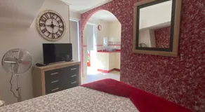 Hostal la Colegiata - Image 2