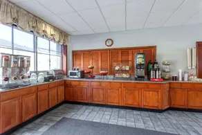 Ramada Limited Norfolk - Image 3