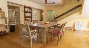 Footprints House - Image 4