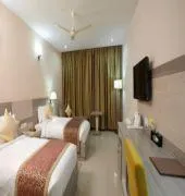 Days Hotel Neemrana Jaipur Highway - Image 2