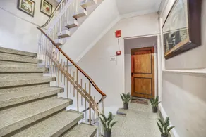 OYO Flagship Hotel Naveen - Image 3