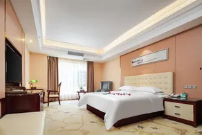 Huaying Wanrun Hotel - Image 5