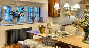 Fordview Cottage is full of Cotwolds Charm - Image 4