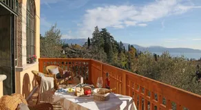 Grande Villa com esplêndida vista para o lago, parque privado, AC, perto da praia e todos os serviços - Image 3
