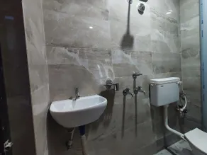 Udit Nagar Houses - Image 4