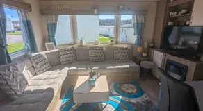 Caravan sleeps 8 at Littlesea, Weymouth - Image 2