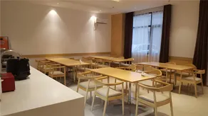 City Comfort Inn Zhenjiang Dashikou Suning Plaza - Image 3