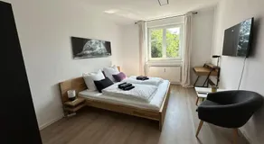 Kirschbaum Apartment - Image 2